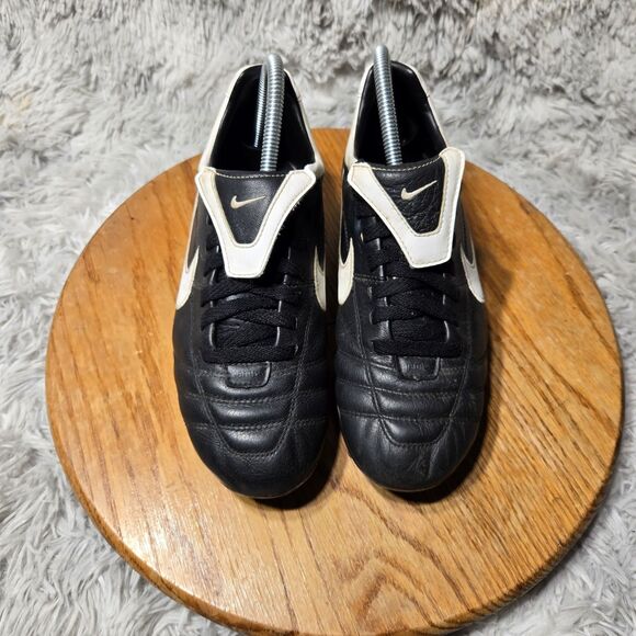 Retro Y2K Nike Tiempo Legend Men Sz 6.5 UK 6 Leather Football Soccer Cleats 2011 - Picture 2 of 9